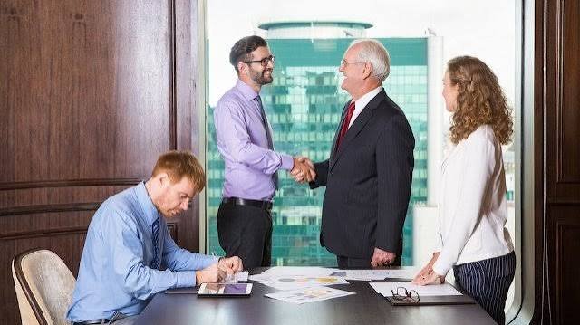 Entreprises familiales : transmettre le capital, c'est bien. Transmettre le pouvoir, c'est mieux.